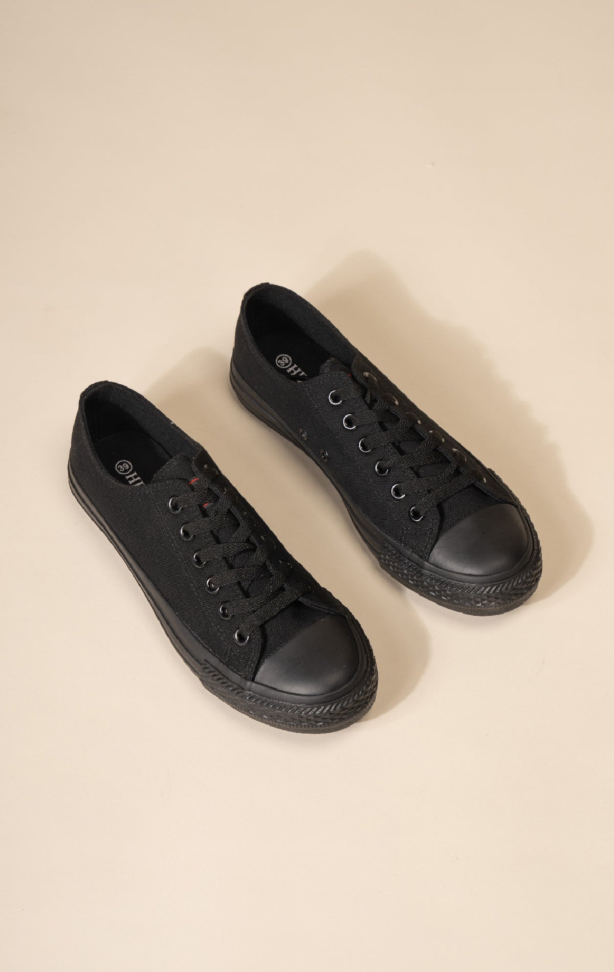 Zapatilla Urbana Hombre Negro Robin Chinitown Chinitown